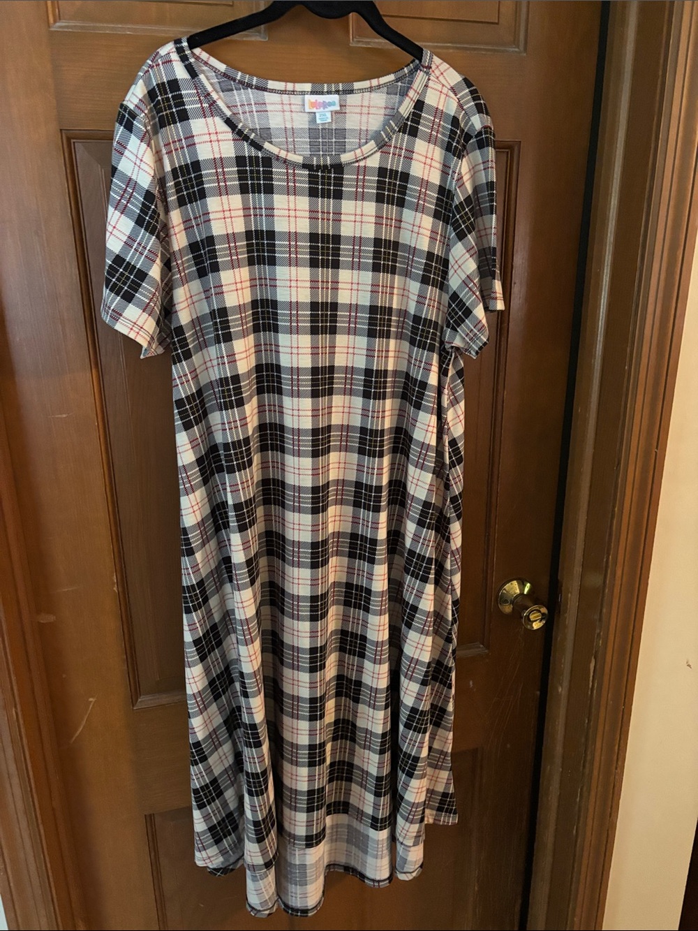 LuLaRoe Black, Cream & Pink Plaid Maxi Dress